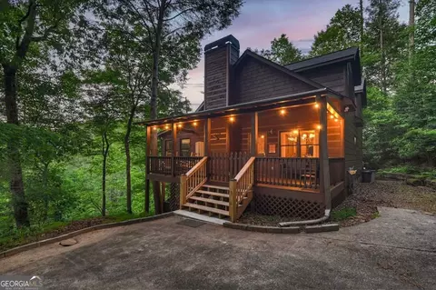 550 Hillsdale Dr, Ellijay, GA 30540