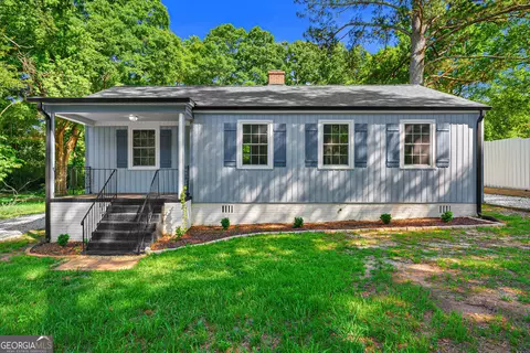 106 Hart Ter, Hartwell, GA 30643