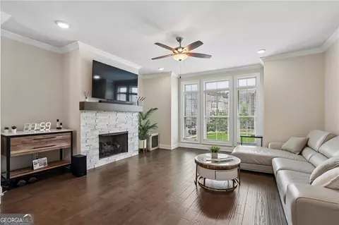 7938 Laurel Crest Dr, Suwanee, GA 30024