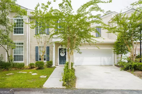 2502 B Jerry Jones Dr #19, Valdosta, GA 31602