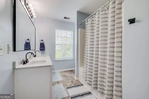 Bath - 321 Hitching Post Ln, Pooler, GA 31322 photo 1 of 3