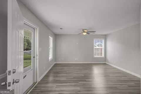Living - 1509 N Hampton Ct, Hampton, GA 30228 photo 3 of 3
