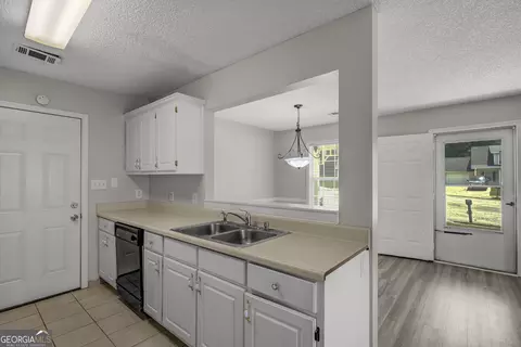 Other - 1509 N Hampton Ct, Hampton, GA 30228 photo 6 of 10