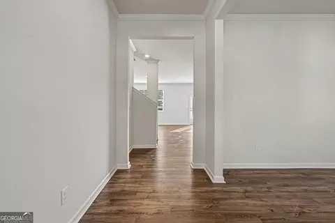 Entry Way - 243 Berkeley Trce, Braselton, GA 30517 photo 2 of 5