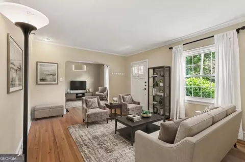 Living - 243 Berkeley Trce, Braselton, GA 30517 photo 6 of 6