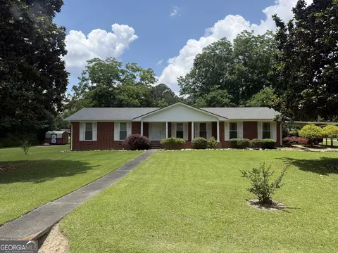 100 Pine St, Fayetteville, GA 30214