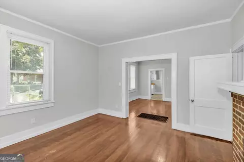 Living - 1926 Howard Ave, Augusta, GA 30904 photo 1 of 4