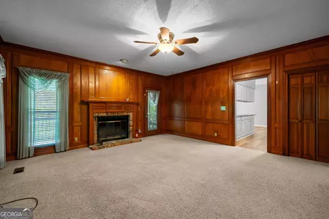 Living - 214 Highland Trl, Lagrange, GA 30240 photo 1 of 4