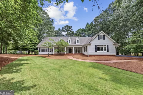 111 Blue Heron Dr, Eatonton, GA 31024