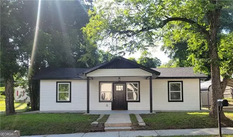 172 S Thomas St, Elberton, GA 30635