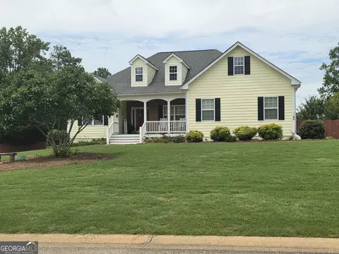 250 Rock Mill Trl, Senoia, GA 30276