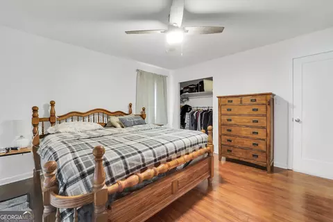 Bedroom - 105 Pine St, Barnesville, GA 30204 photo 2 of 4