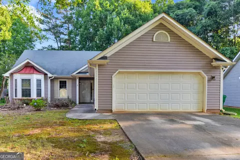 2435 Hillvale Cir, Lithonia, GA 30058