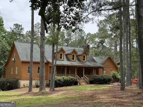 725 Musgrove Rd, Griffin, GA 30223