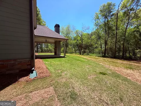Exterior - 305 Springtime Way, Monroe, GA 30655 photo 3 of 4