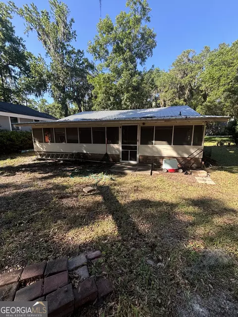 1066 New Shellman Rd NE, Townsend, GA 31331
