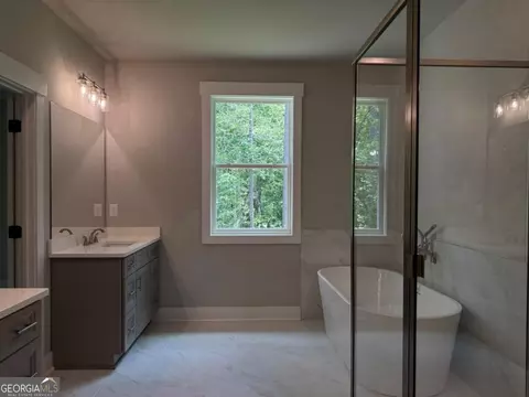 Bath - 270 Springtime Way, Monroe, GA 30655 photo 2 of 2
