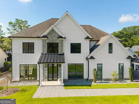 212 Brooke Dr, Alpharetta, GA 30009
