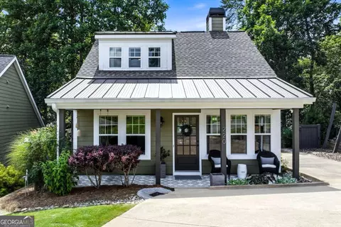 220 Lakeside Dr, Waleska, GA 30183