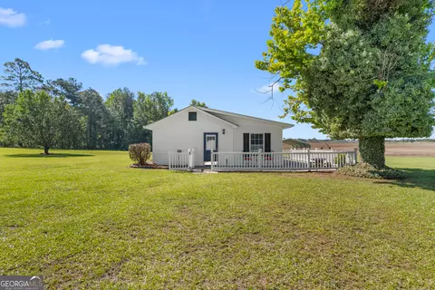 3388 Recreation Dr, Millen, GA 30442