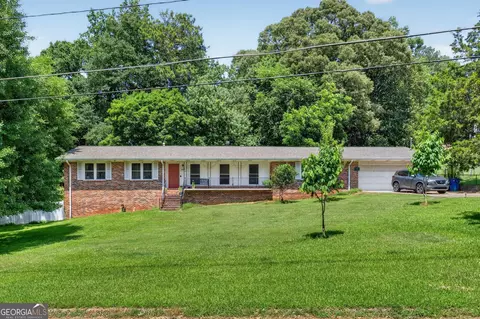 150 Shawnee Dr, Athens, GA 30606