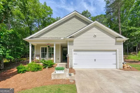 110 Cherry Ct, Waleska, GA 30183