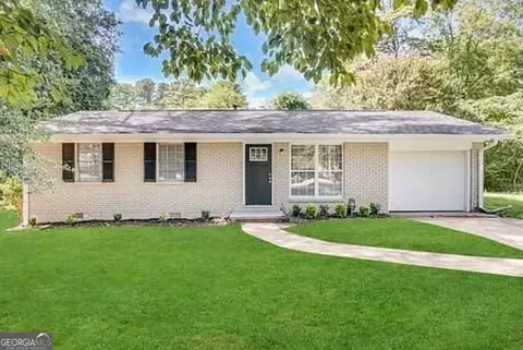2893 Bradmoor Ct, Decatur, GA 30034