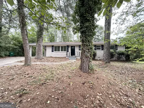 2192 Kilarney Rd, Decatur, GA 30032