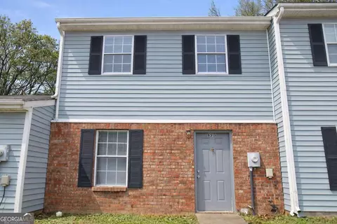 8513 Westchester Dr, Douglasville, GA 30134