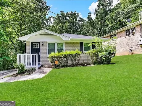 2402 Main St NW, Atlanta, GA 30318