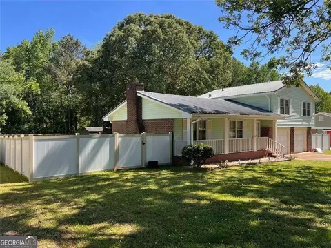 2768 Majestic Cir, Dacula, GA 30019