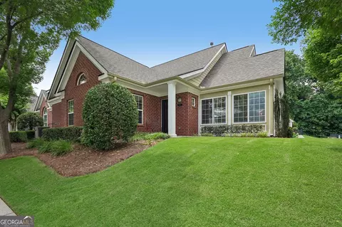 2102 Sweet Apple Cir, Alpharetta, GA 30004