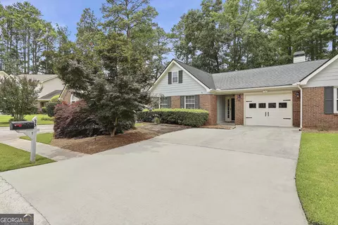 23 Dover Trl, Peachtree City, GA 30269