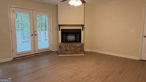 Living - 2477 Upper Big Springs Rd, Lagrange, GA 30241 photo 1 of 6