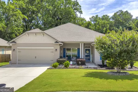 498 Brooks Village Dr, Pendergrass, GA 30567
