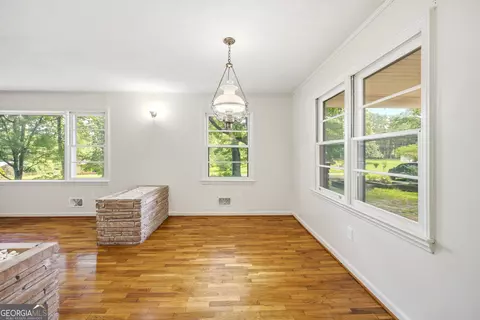Living - 151 Tiny Rdg, Cornelia, GA 30531 photo 1 of 4