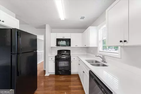 Kitchen - 1312 Vine Cir, Mcdonough, GA 30253 photo 1 of 2