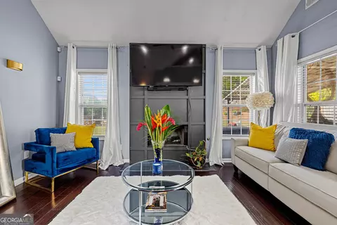 Living - 15 Freeman Ct, Covington, GA 30016 photo 1 of 1