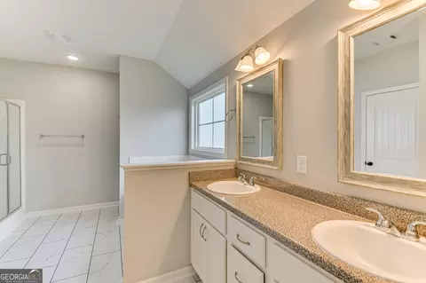 Bath - 870 Goodale Dr, Augusta, GA 30909 photo 1 of 3