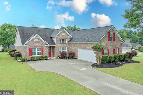 5205 Ashbury Manor Ln, Sugar Hill, GA 30518