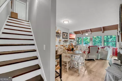 Entry Way - 65 Vienna Ring, Helen, GA 30545 photo 2 of 2