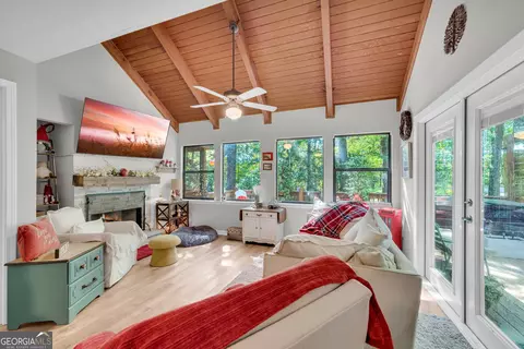 Living - 65 Vienna Ring, Helen, GA 30545 photo 1 of 1