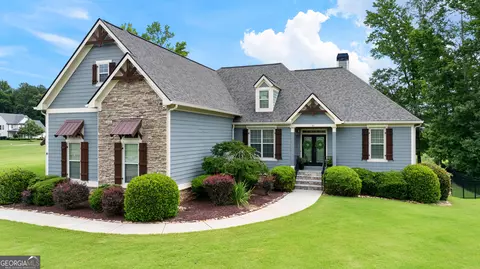10 Red Oak Trl, Sharpsburg, GA 30277