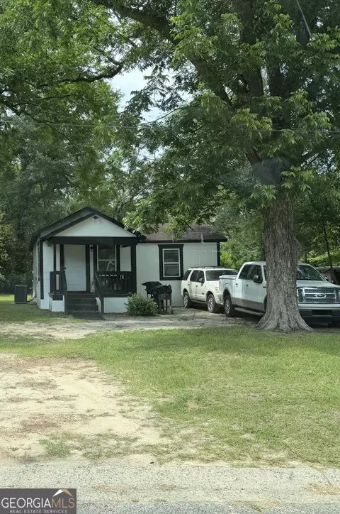 1601 Academy Ave, Dublin, GA 31021