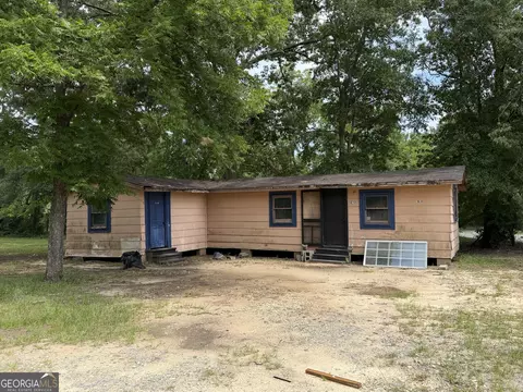 1610 Academy Ave, Dublin, GA 31021