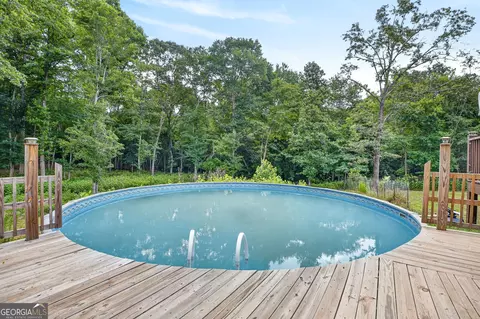Exterior - 402 Renee Rd, Pendergrass, GA 30567 photo 18 of 21