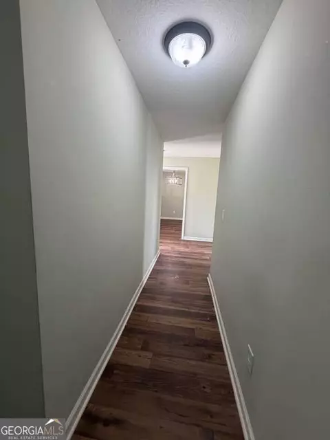 Entry Way - 402 Renee Rd, Pendergrass, GA 30567 photo 2 of 4