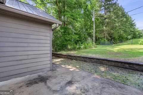 Exterior - 120 Jandale Dr, Lagrange, GA 30241 photo 8 of 11