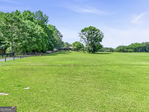 Exterior - 120 Jandale Dr, Lagrange, GA 30241 photo 10 of 11