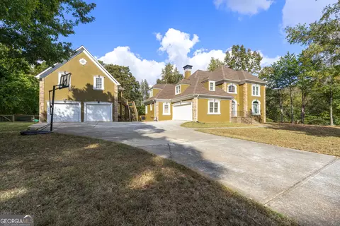 244 Dodgen Rd, Hampton, GA 30228